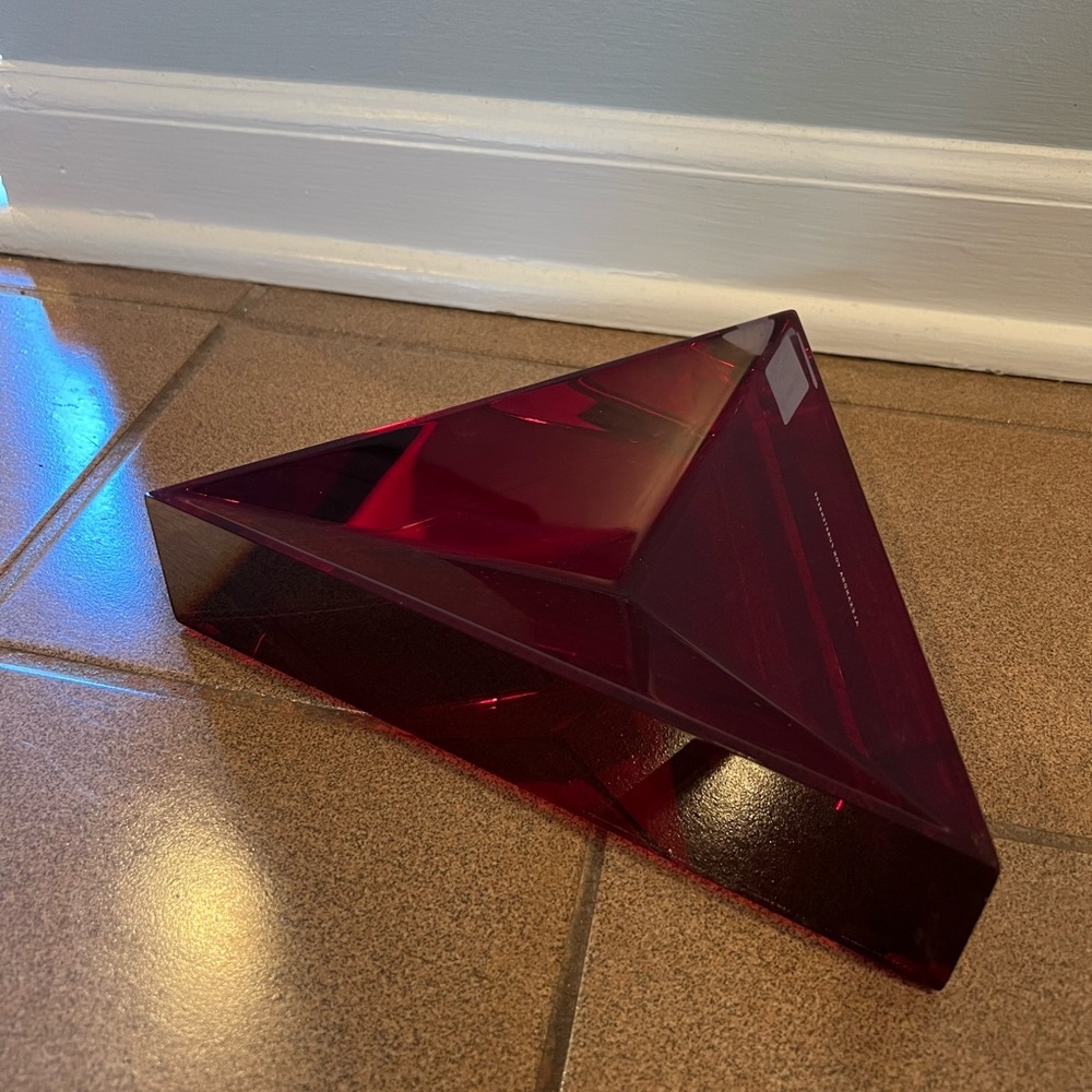 Alexandra von Furstenberg AVF home red Ruby delta dish large new